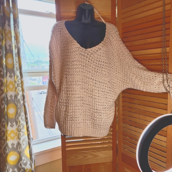 Cream Knit Sweater - Picture 4 of 5